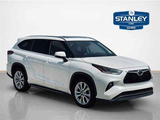 2020 Toyota Highlander - $25,995