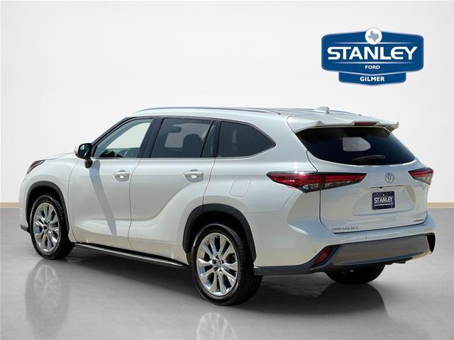 2020 Toyota Highlander - $25,995