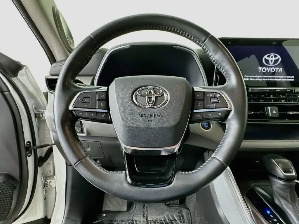 2021 Toyota Highlander - $27,887