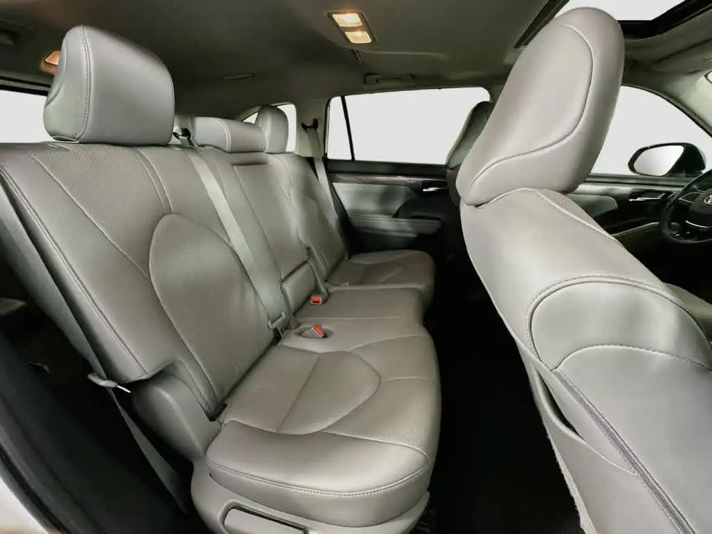 2021 Toyota Highlander - $27,887
