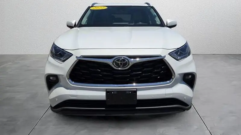 2022 Toyota Highlander Limited