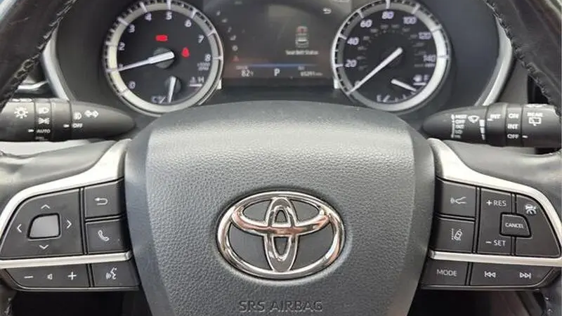2022 Toyota Highlander Limited