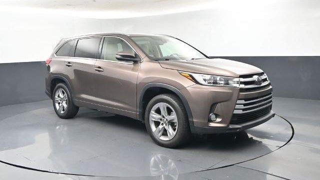 Preowned 2017 Toyota Highlander Limited for Sale