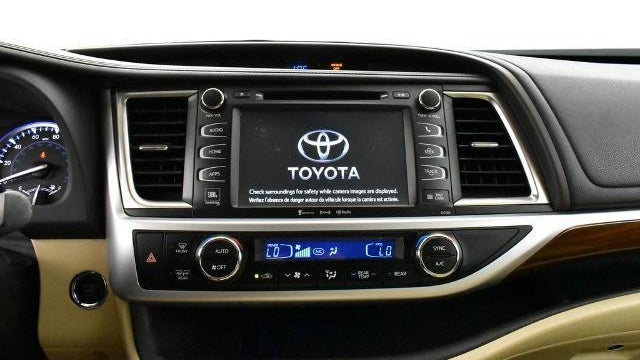 2017 Toyota Highlander Limited