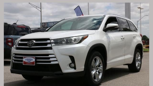 Preowned 2017 Toyota Highlander Limited for Sale