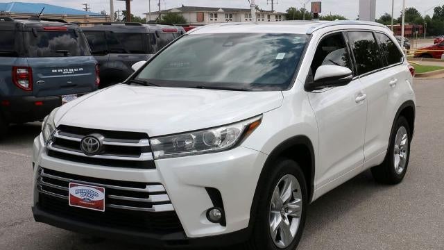 2017 Toyota Highlander Limited