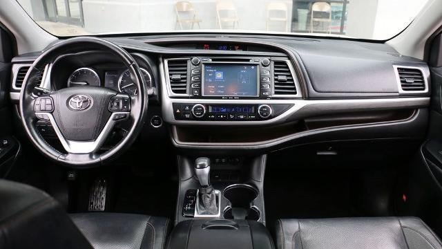 2017 Toyota Highlander Limited