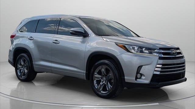 Preowned 2018 Toyota Highlander Limited Platinum for Sale