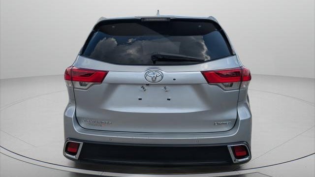 2018 Toyota Highlander Limited Platinum