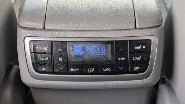 2018 Toyota Highlander Limited Platinum