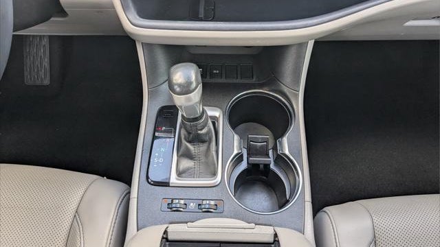 2018 Toyota Highlander Limited Platinum