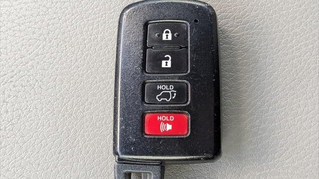 2018 Toyota Highlander Limited Platinum