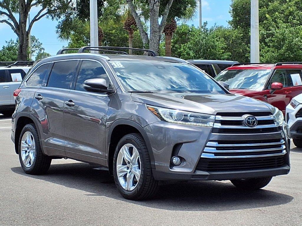 2018 Toyota Highlander Limited — photo 1 of 12