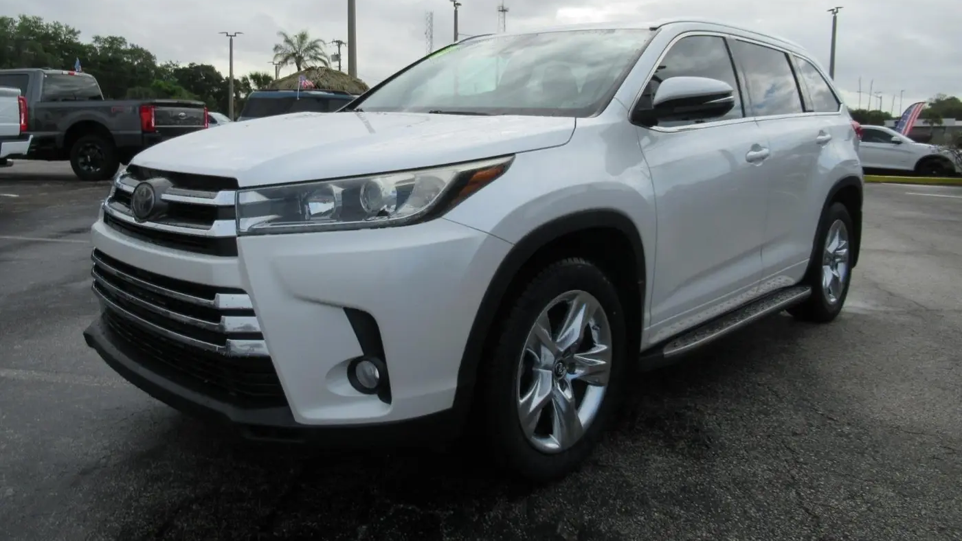 2017 Toyota Highlander Limited
