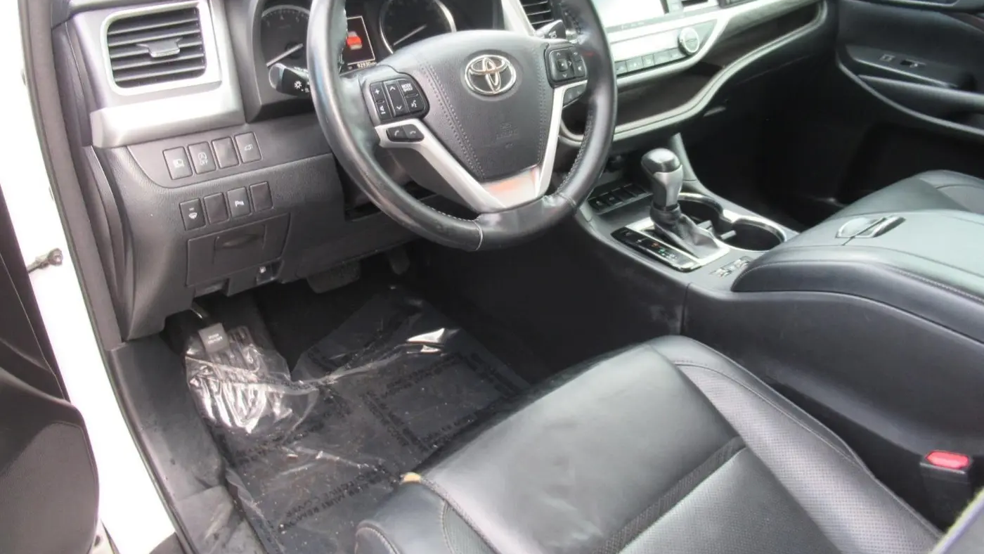 2017 Toyota Highlander Limited