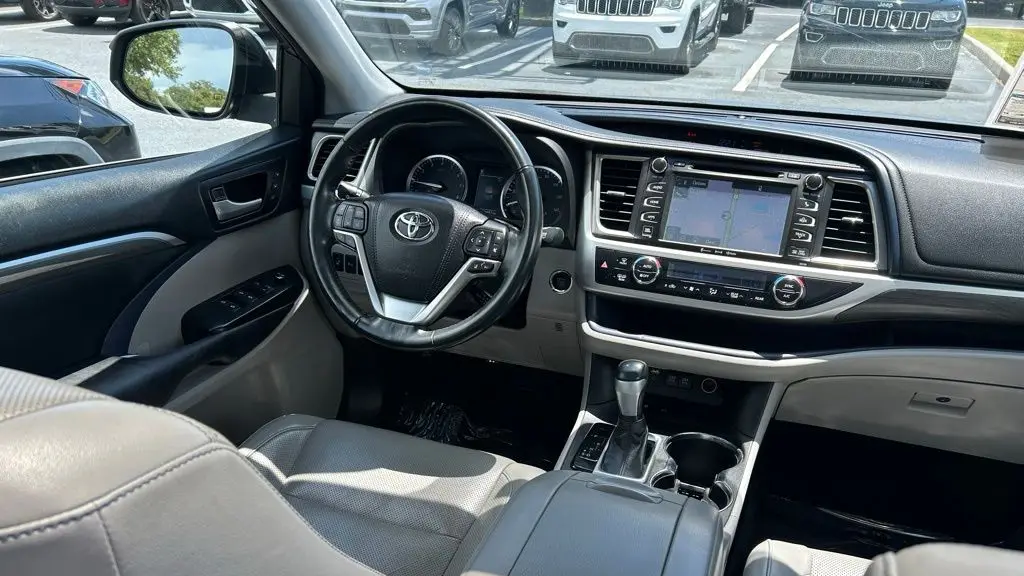 2018 Toyota Highlander Limited