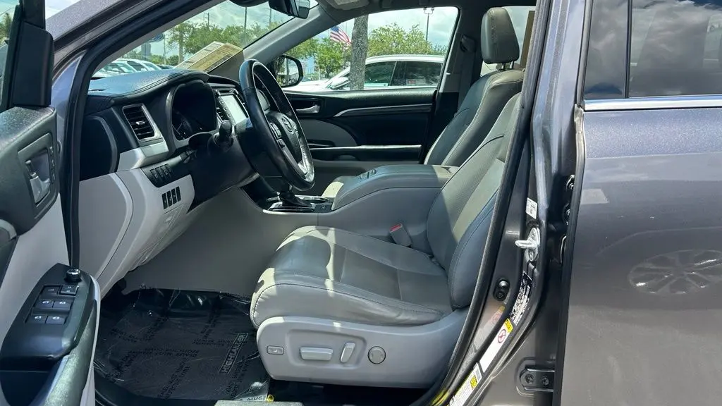 2018 Toyota Highlander Limited