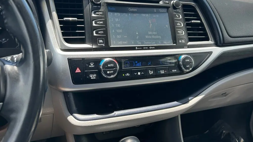 2018 Toyota Highlander Limited