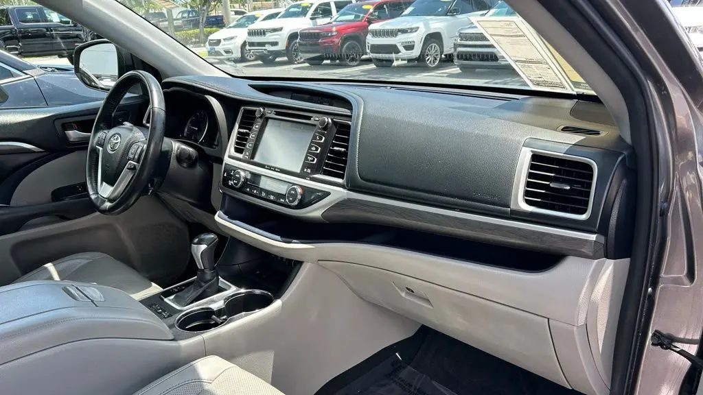 2018 Toyota Highlander Limited