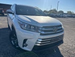 2017 Highlander Thumbnail 7