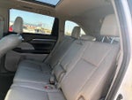 2017 Highlander Thumbnail 22
