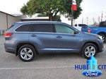 2019 Highlander Thumbnail 6