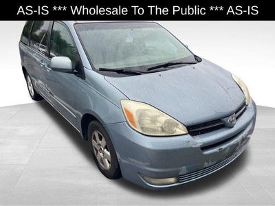 Photo of a 2005 Toyota Sienna XLE 7-Passenger 4DR Mini-Van for sale