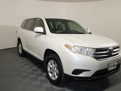 Photo of a 2013 Toyota Highlander Plus 4DR SUV (2.7L L4) for sale