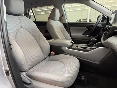 2023 Toyota Highlander Hybrid LE 4DR SUV