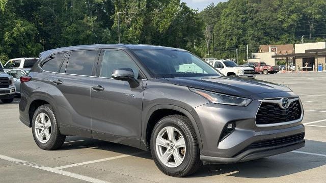 Preowned 2021 Toyota Highlander Hybrid LE for Sale