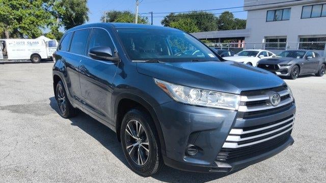 2018 Toyota Highlander LE