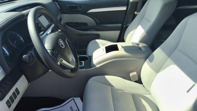 2018 Toyota Highlander LE