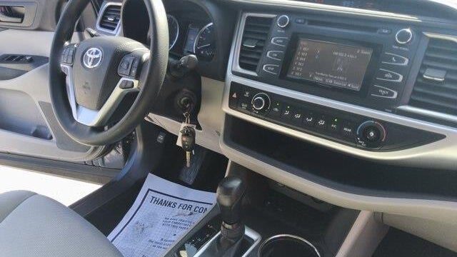 2018 Toyota Highlander LE