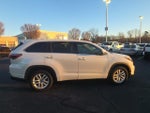 2016 Highlander Thumbnail 5