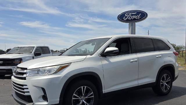 2019 Toyota Highlander LE