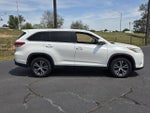 2019 Highlander Thumbnail 13