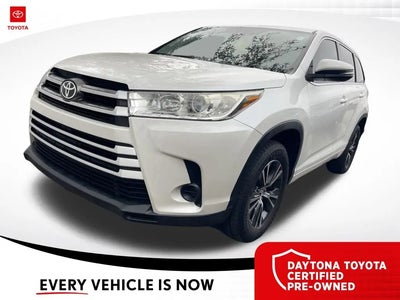 2017 Toyota Highlander LE 4DR SUV (2.7L I4)