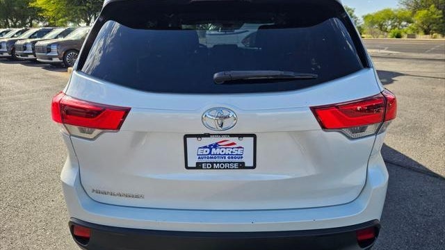 2018 Toyota Highlander LE