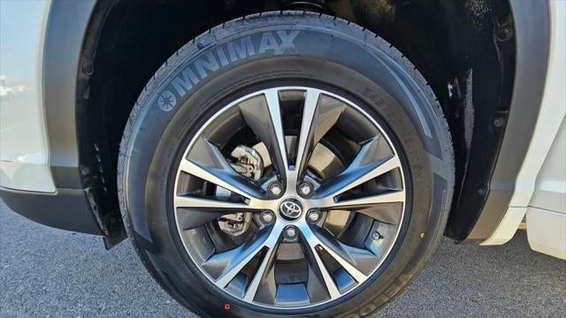 2018 Toyota Highlander LE