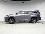 2018 Highlander Thumbnail 3