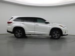 2018 Highlander Thumbnail 7