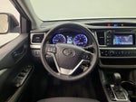 2018 Highlander Thumbnail 10