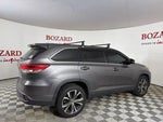 2019 Highlander Thumbnail 9