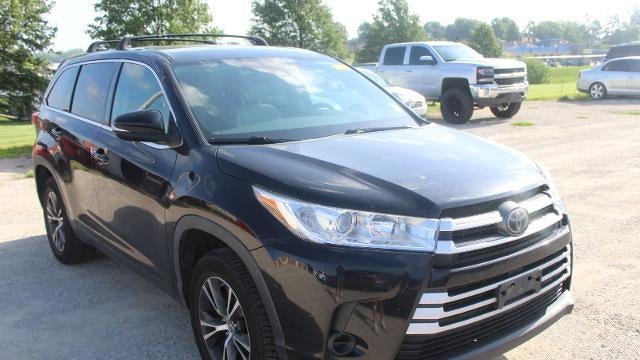 2017 Toyota Highlander LE