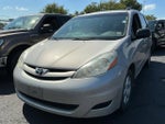 2009 Sienna Thumbnail 2