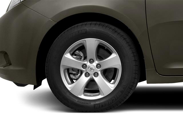 2014 Toyota Sienna - $13,702