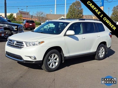 Photo of a 2012 Toyota Highlander SE 4DR SUV for sale