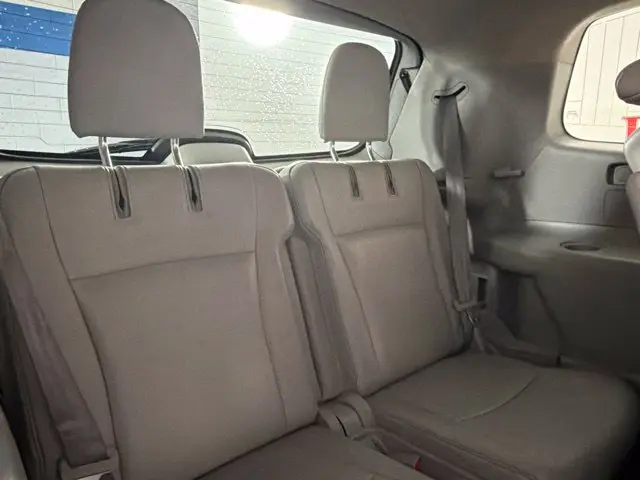 2013 Toyota Highlander - $13,000