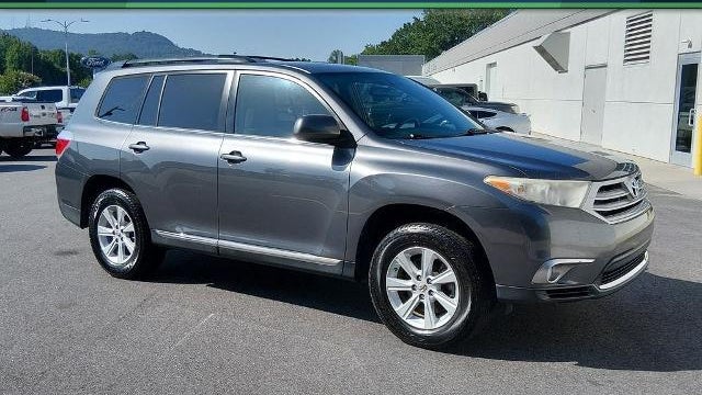 Preowned 2011 Toyota Highlander SE for Sale