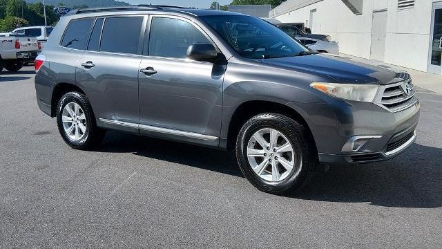 2011 Toyota Highlander SE